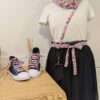 Ensemble d'accessoires fleuris multicolores avec lacets, ceinture et cordon pour téléphone, look coloré et original fait main