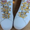 Lacets originaux marguerite jaune pour baskets blanches, fait main