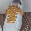lacets jaune coeur bleu chaussures