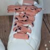 lacets fantaisie rose fleurs